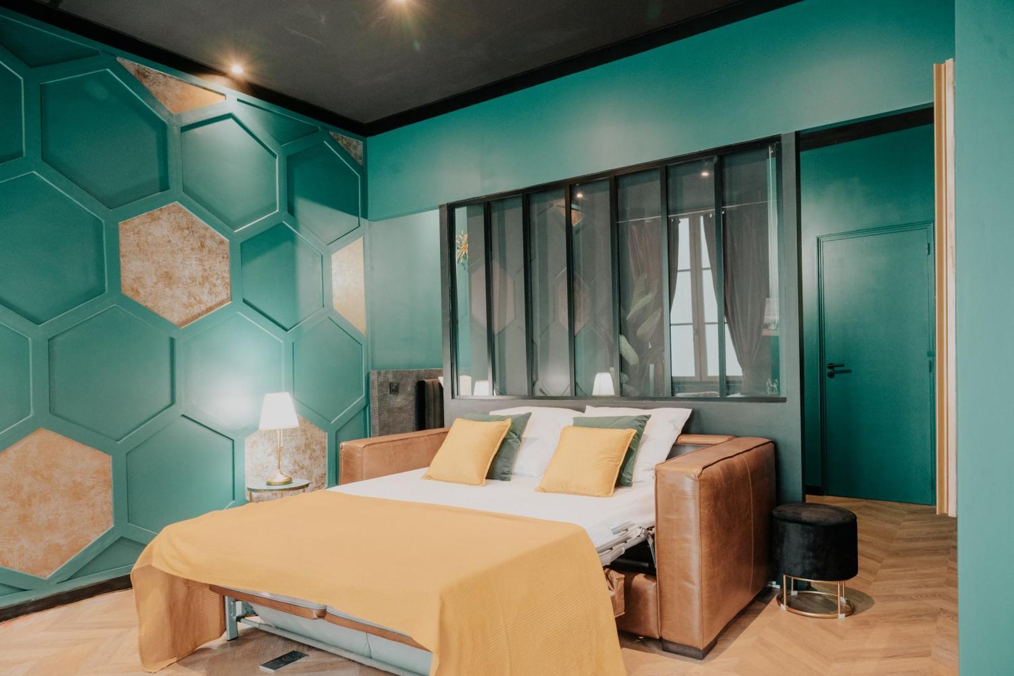 Free Parking - Self Checkin - Wifi - Netflix - City Center - Le Coste By Superบอร์โด ภายนอก รูปภาพ